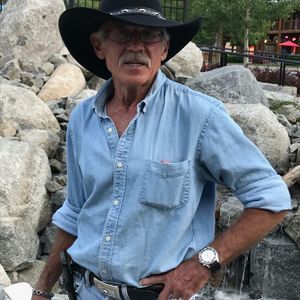 Meet your Posher, Andrew